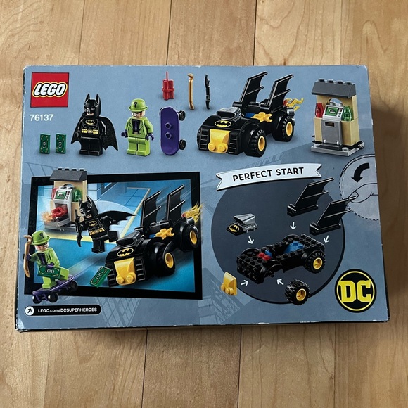 LEGO Batman The Riddler Chase Set - Picture 2 of 6